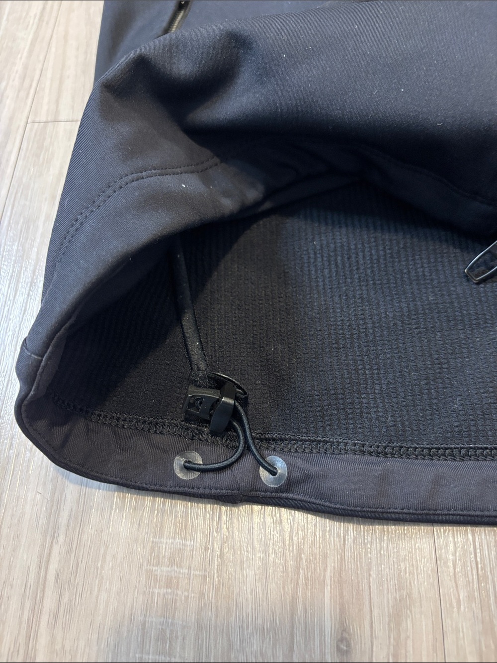 Lululemon Fleece Back Soft Shell Jacket - Picture 9 of 16